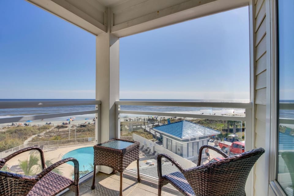 A Place At The Beach WH 311 - Oceanfront - Windy Hill Section House in North Myrtle Beach