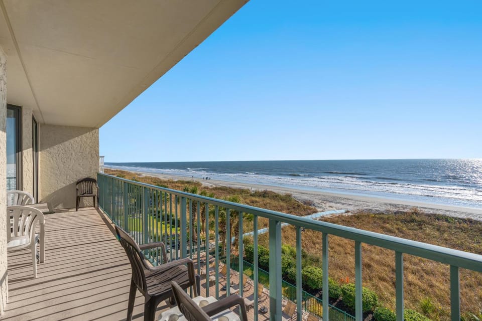 Beach Club II 3E - Oceanfront- Windy Hill Section House in North Myrtle Beach