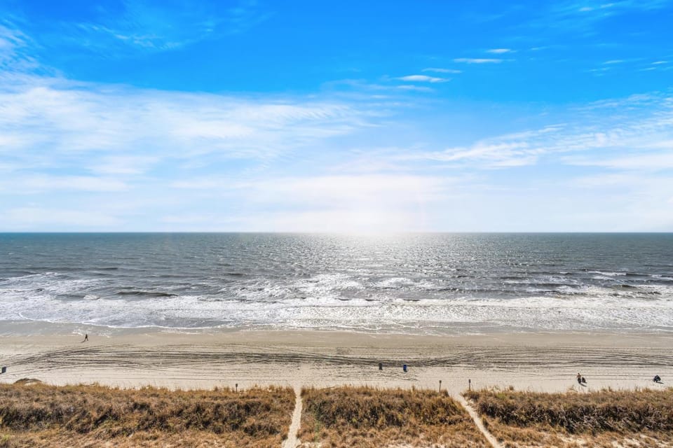 Beach Club III 9D - Oceanfront - Windy Hill Section House in North Myrtle Beach
