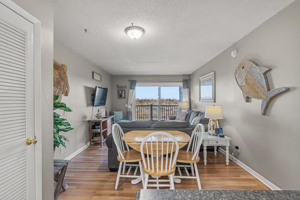Nautical Watch 107 - Oceanfront - Windy Hill Section House in North Myrtle Beach