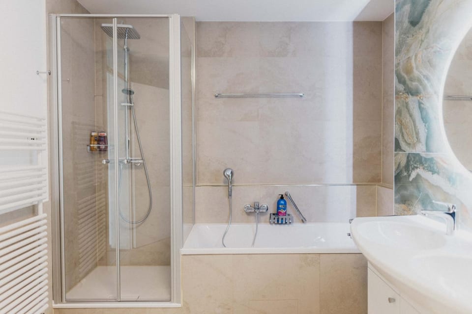 Shower, Bathroom, Bath