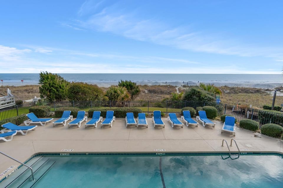 Ocean Pier III 127 - Oceanfront - Windy Hill Section House in North Myrtle Beach