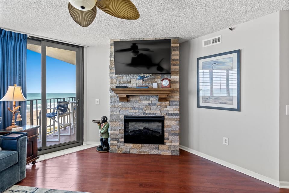 Spinnaker 503 Oceanfront - Windy Hill Section House in North Myrtle Beach