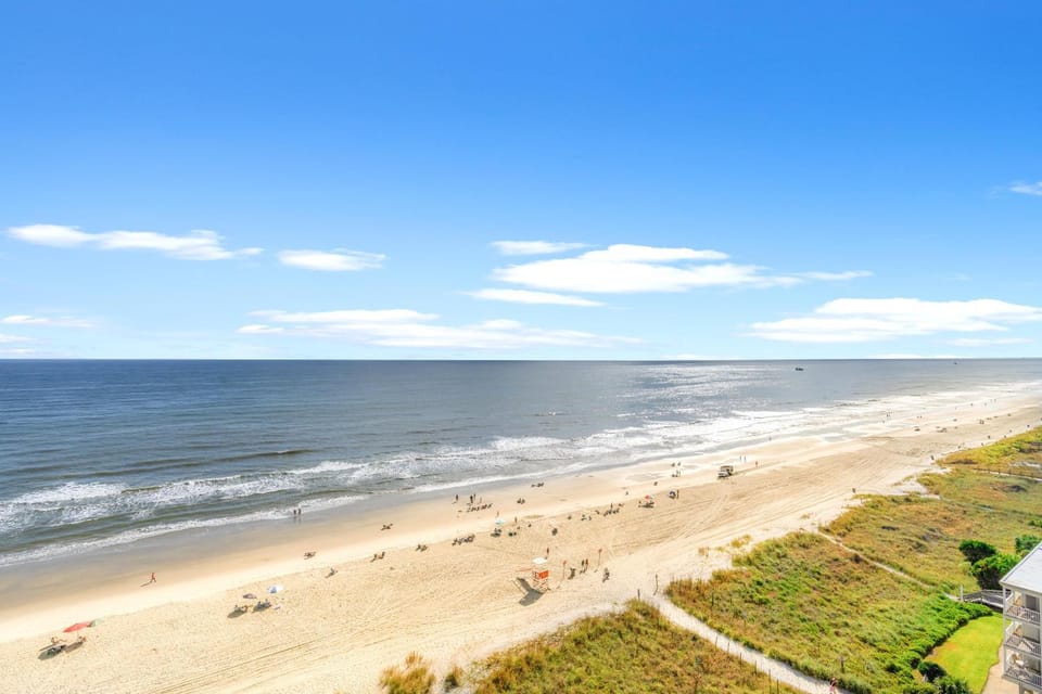 Windy Hill Dunes 1202 - Oceanfront - Windy Hill Section House in North Myrtle Beach