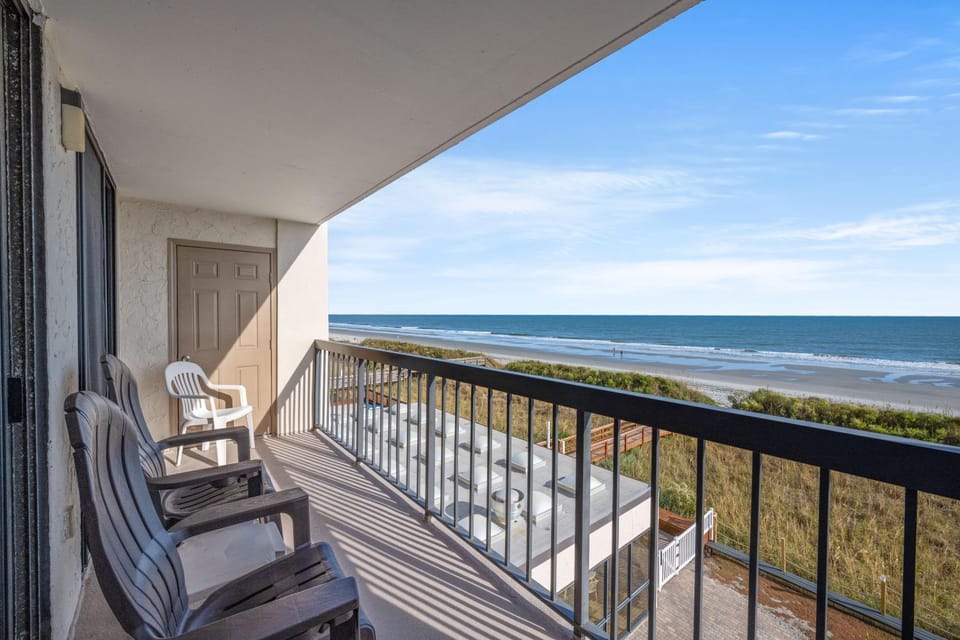 Waterpointe II 405 - Oceanfront - Windy Hill Section House in North Myrtle Beach