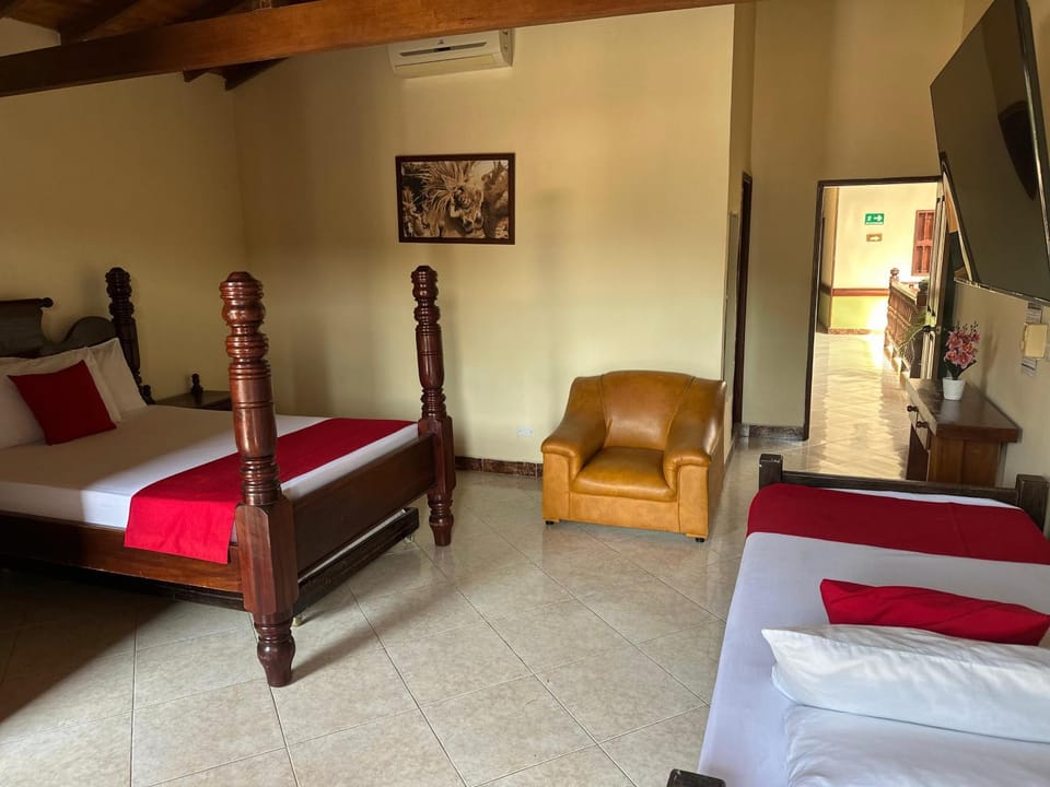 CASA MORALES Hotel in Santa Fe de Antioquia