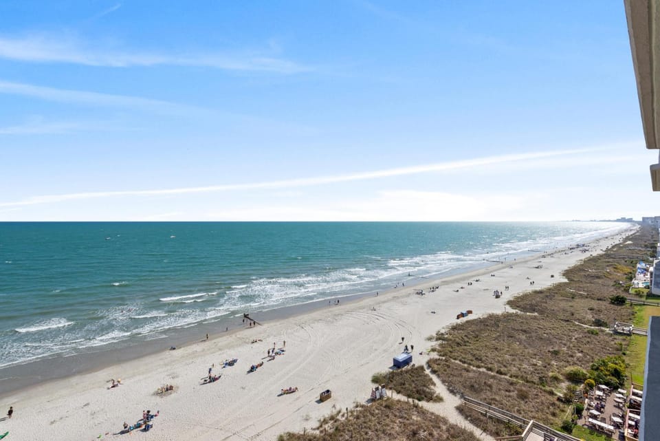 Crescent Shores S 1011 - Oceanfront - Crescent Beach Section House in Crescent Beach