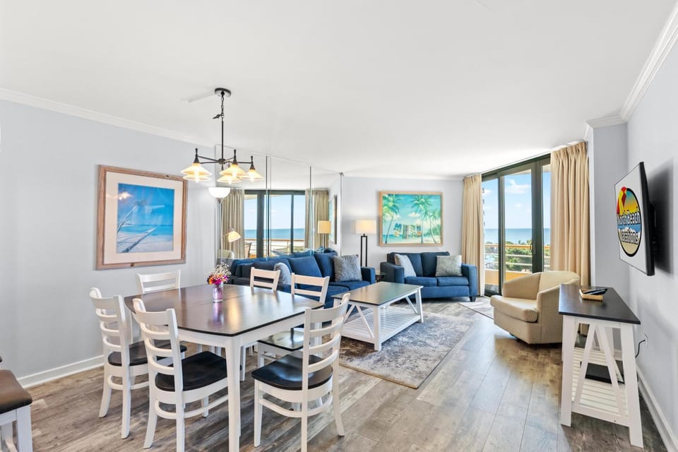 Ocean Creek Resort B4 - Oceanfront - Windy Hill House in Briarcliffe Acres
