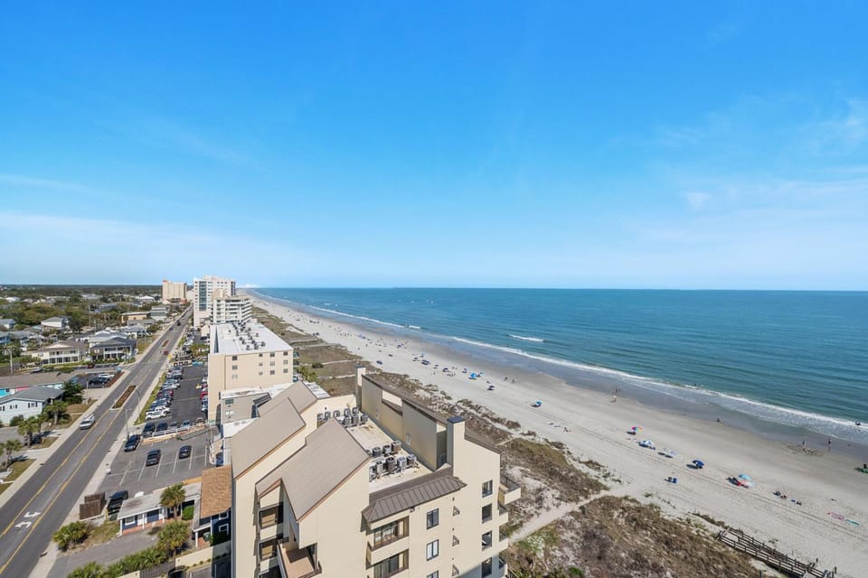 Seaside Resort 1402 - Ocean View - Crescent Beach Section House in North Myrtle Beach