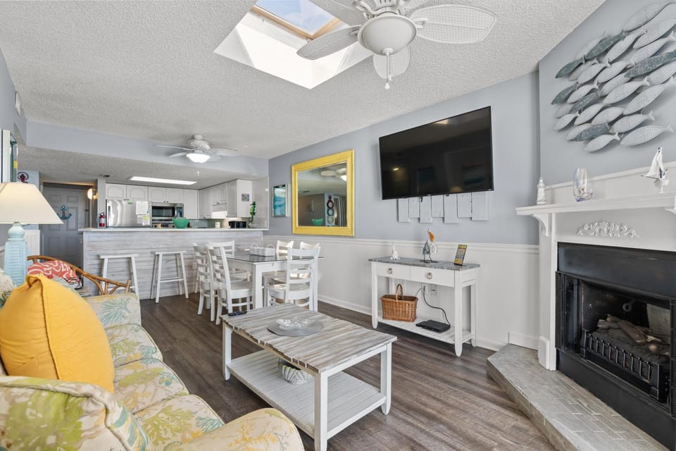 Waterpointe II 1005 - Oceanfront - Windy Hill Section House in North Myrtle Beach