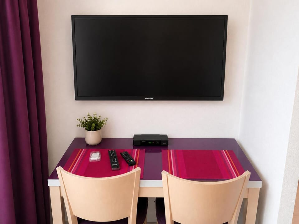 Studio proche gare avec parking Apartment in Lourdes