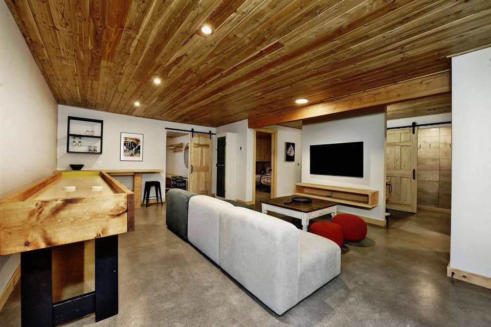 25 Chemin Bonair Chalet in Quebec