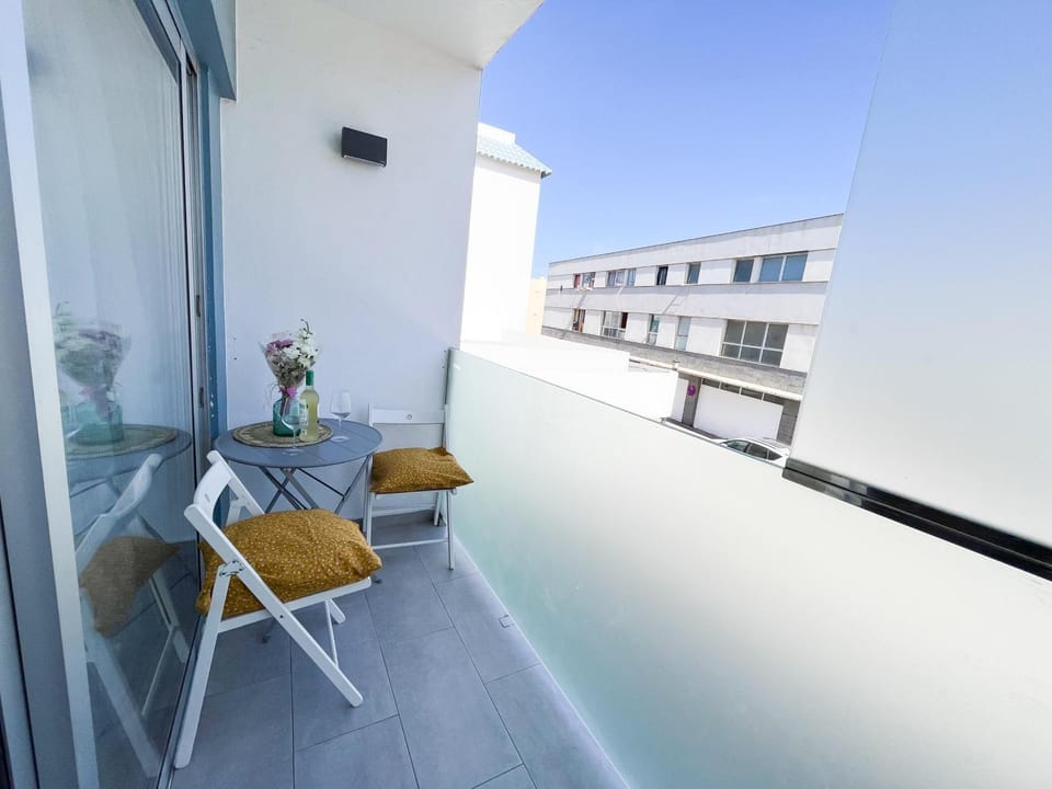 View (from property/room), Balcony/Terrace