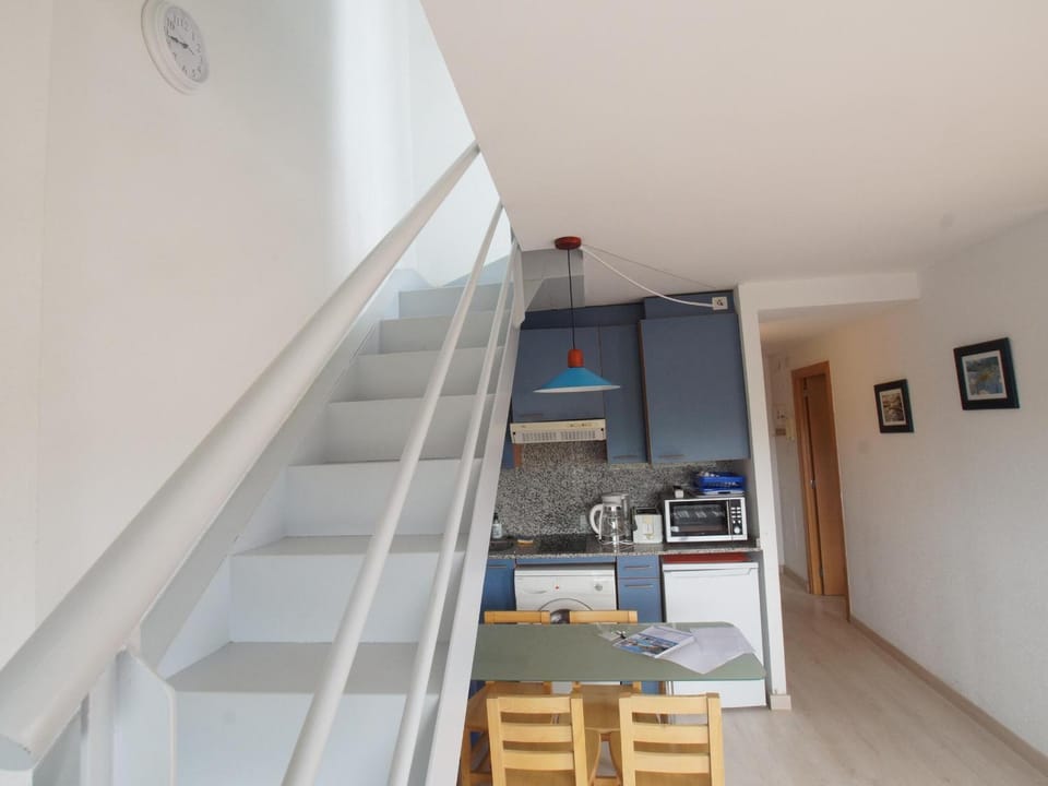 PORT CANIGO Dúplex con solárium privado - ES-258-130 Apartment in Roses