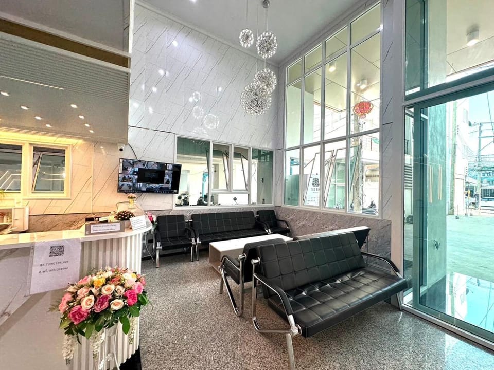 ทีเจ เรสซิเดนซ์ Apartment in Laos