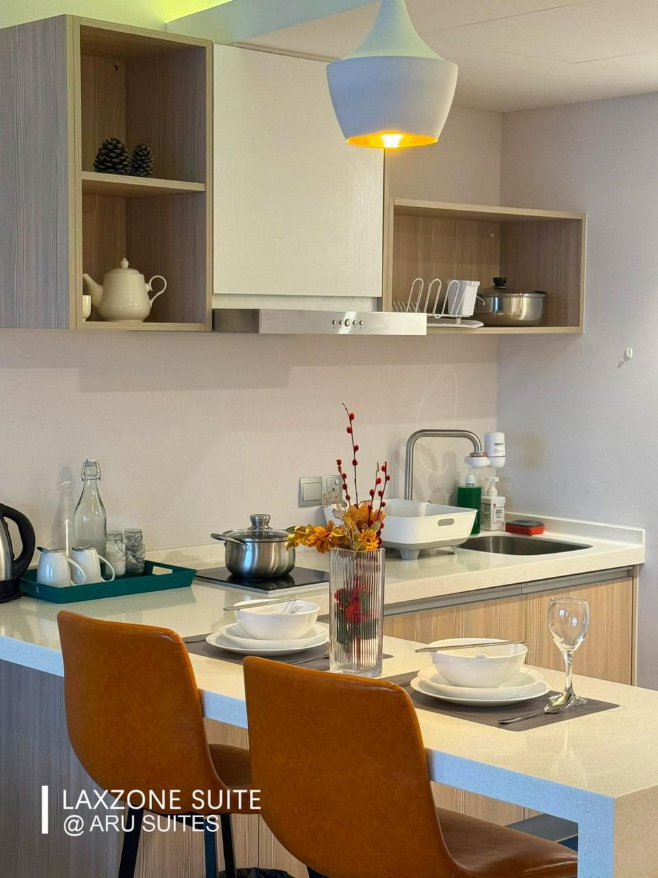 Kitchen or kitchenette, Dining area, kitchen
