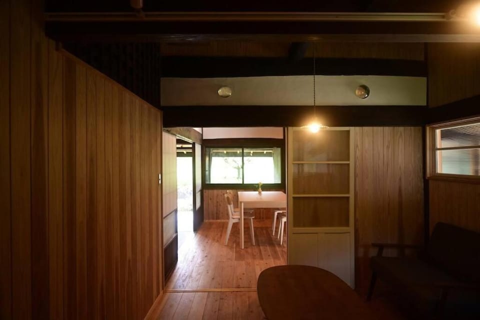 ビーチまですぐそこ「一軒家貸切ミチカケ」 House in Japan