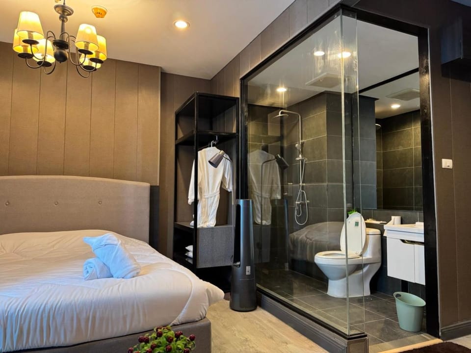 HYBRITEL Serviced Apartment - Twin Tower Grand Jomtien Beach Hotel in Pattaya City