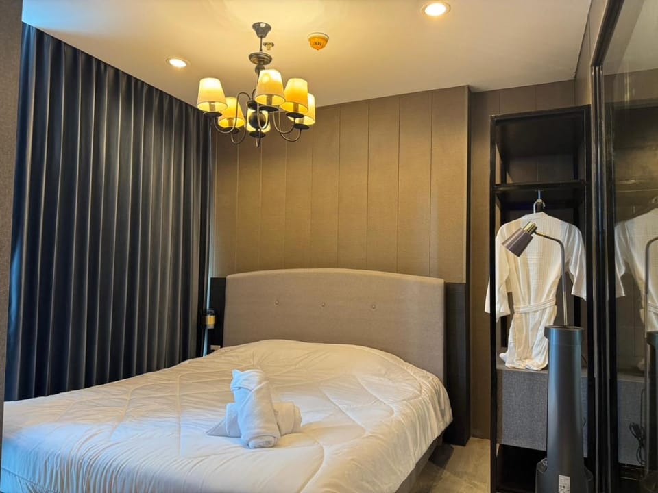 HYBRITEL Serviced Apartment - Twin Tower Grand Jomtien Beach Hotel in Pattaya City