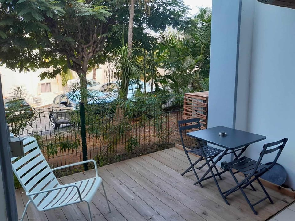 Patio, Balcony/Terrace, Garden view