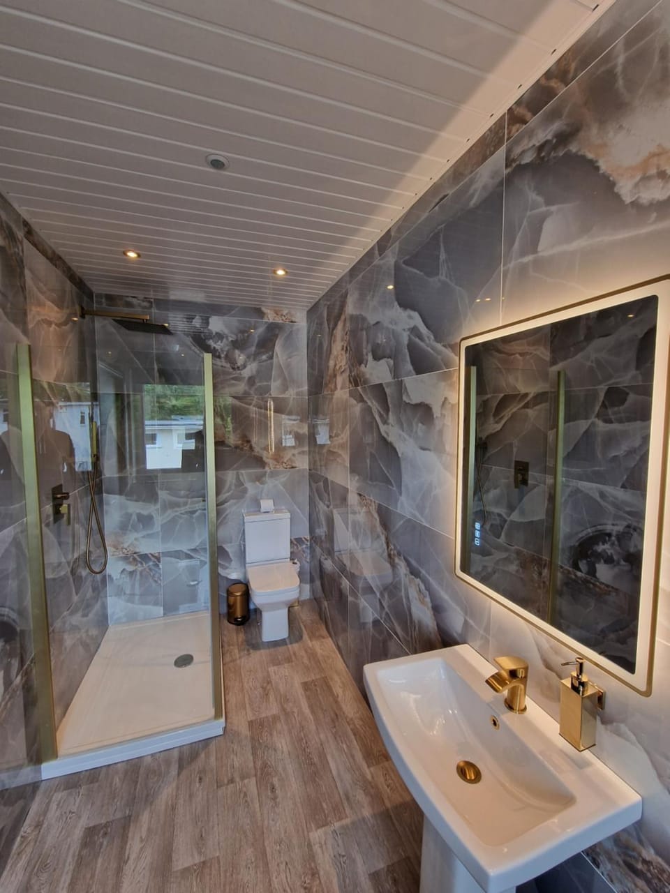 Penthouse - Duplex Flat - Central Location Apartment in Bowness-on-Windermere