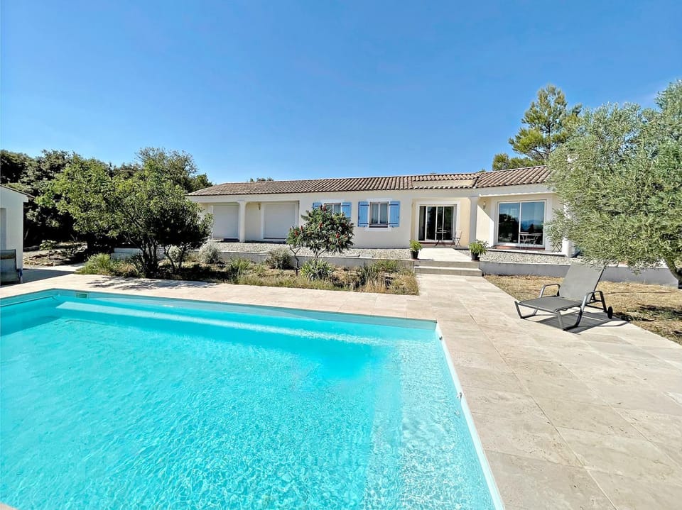 Property building, Pool view, Swimming pool