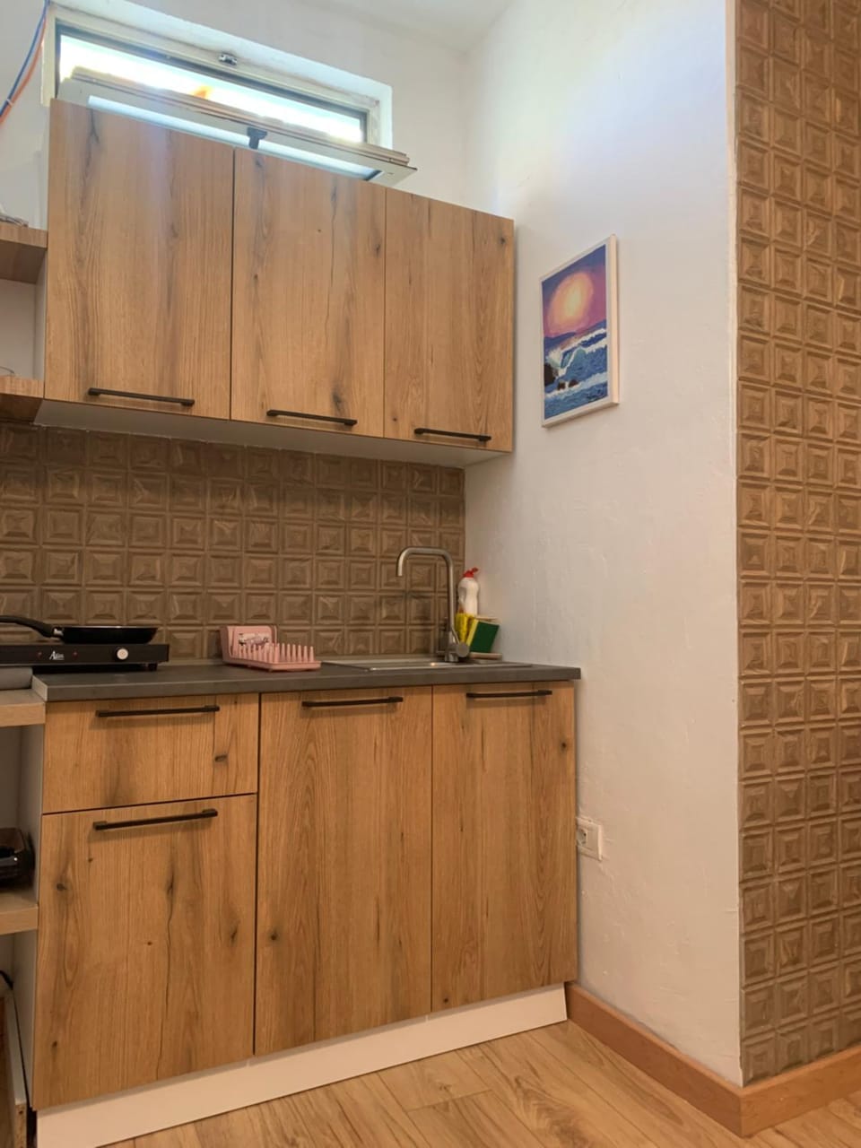 Kitchen or kitchenette, stove