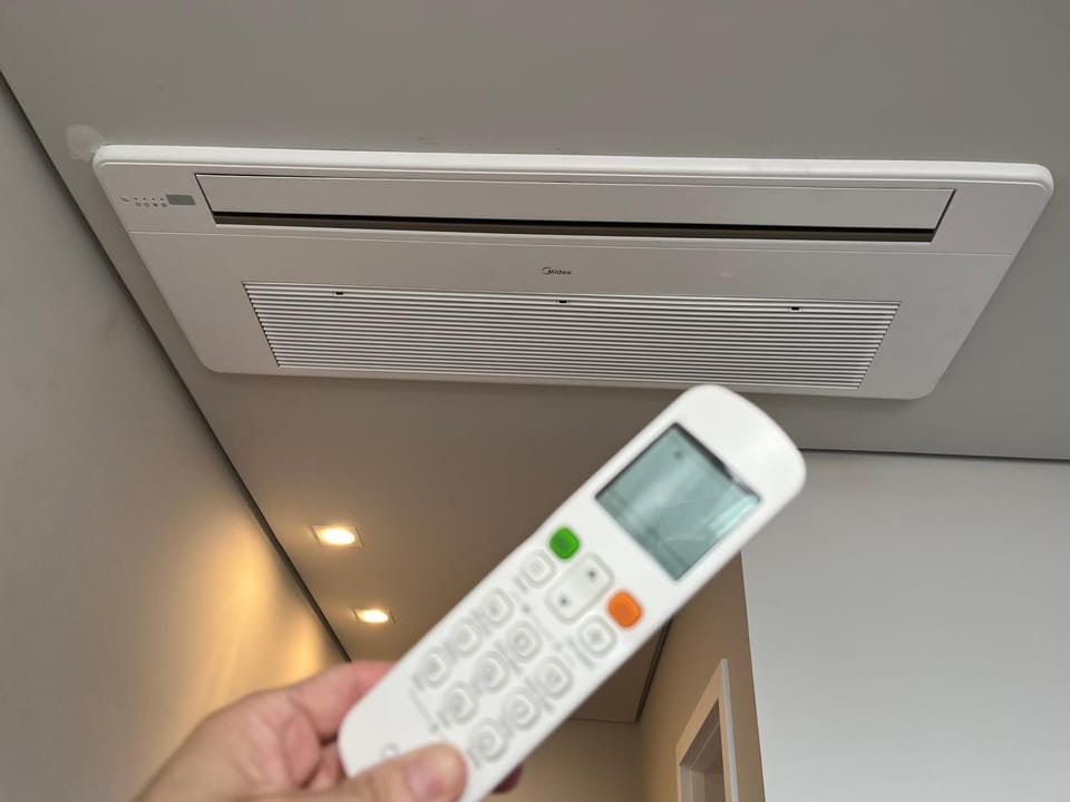 air conditioner, air conditioner
