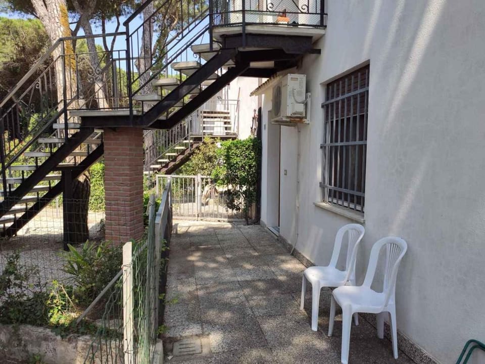 Property building, Summer