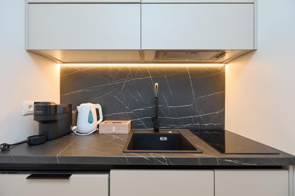 Coffee/tea facilities, Kitchen or kitchenette