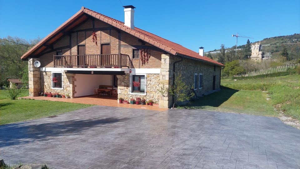 Property building, Day, Natural landscape