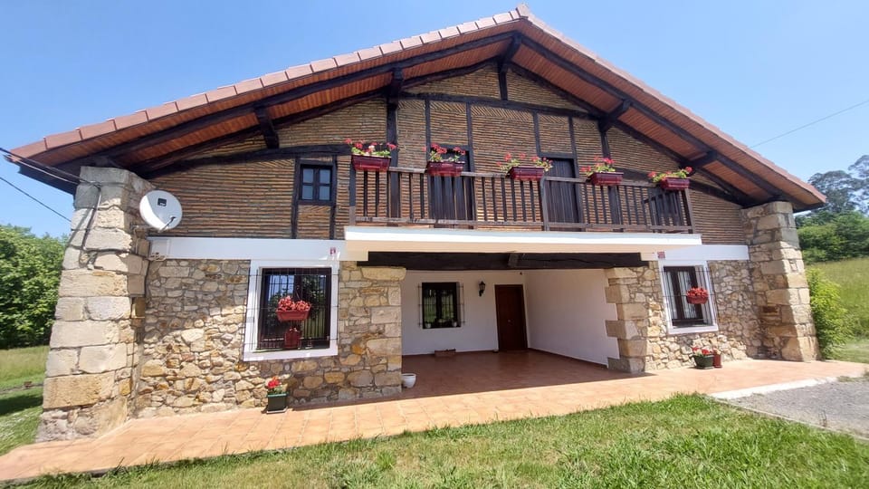 Property building, Balcony/Terrace