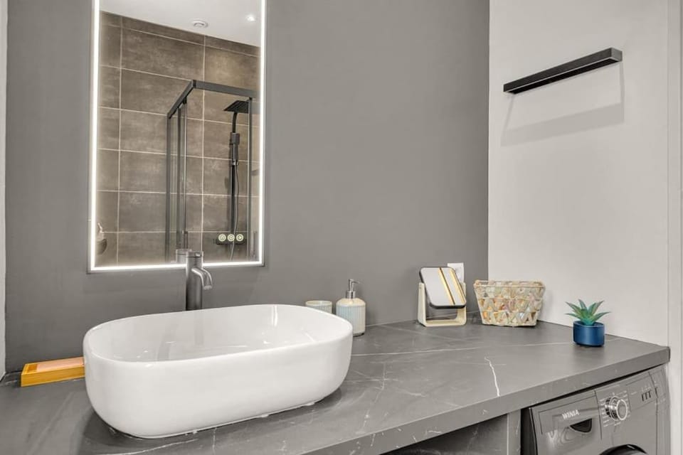 ღ Le Lormian - Design & Confortable - Capitole Apartment in Toulouse