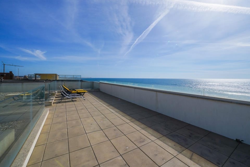 Ombak Apúlia - Sea view Apartment in Portugal