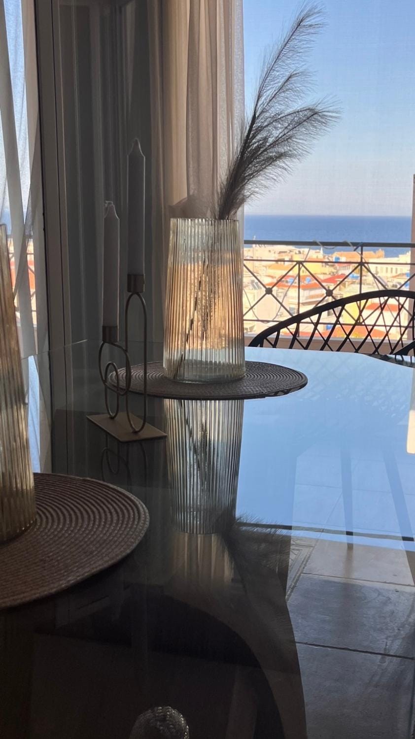 Natural landscape, Balcony/Terrace, Sea view