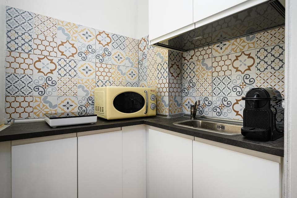 Kitchen or kitchenette, minibar, pet friendly, stove