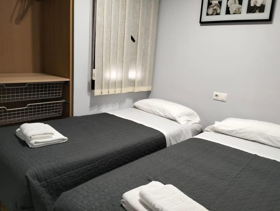 602 Moderno y Amplio apartamento en Valdeolleros Apartment in Cordoba