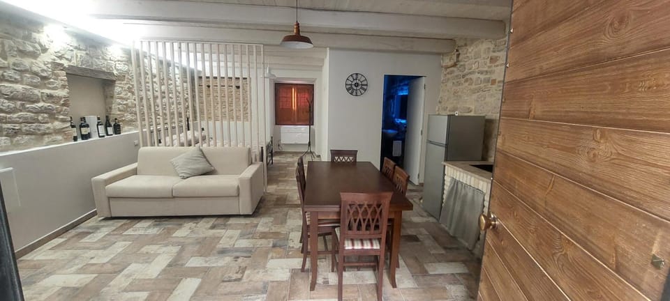 Via Mazzini Home Apartment in Gubbio