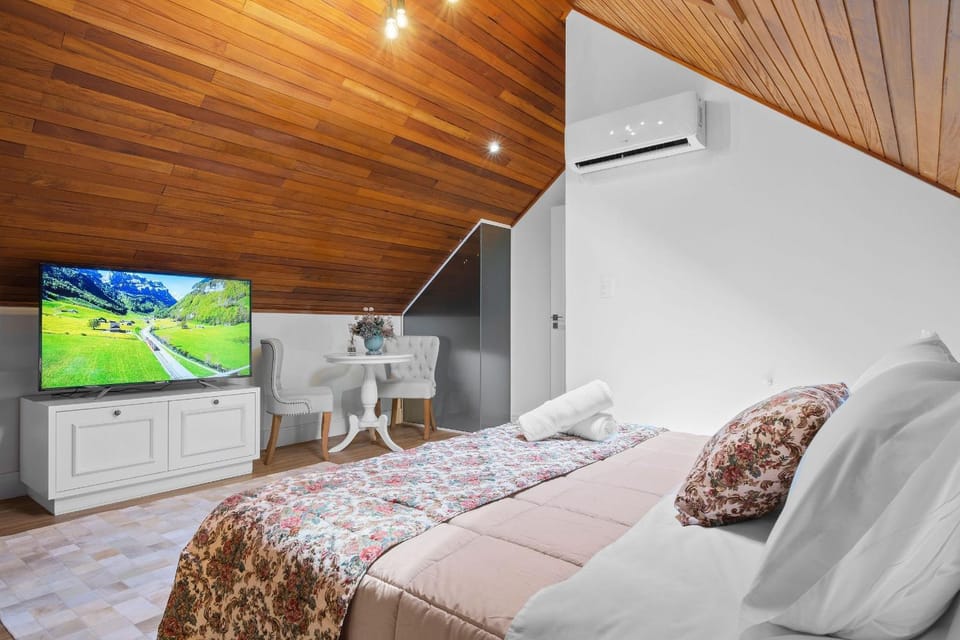 Alpes da Montanha Duplex 2 dorm by Achei Gramado Apartment in Gramado