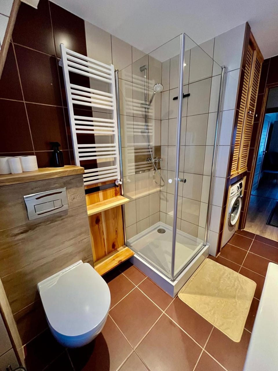 Shower, Bathroom