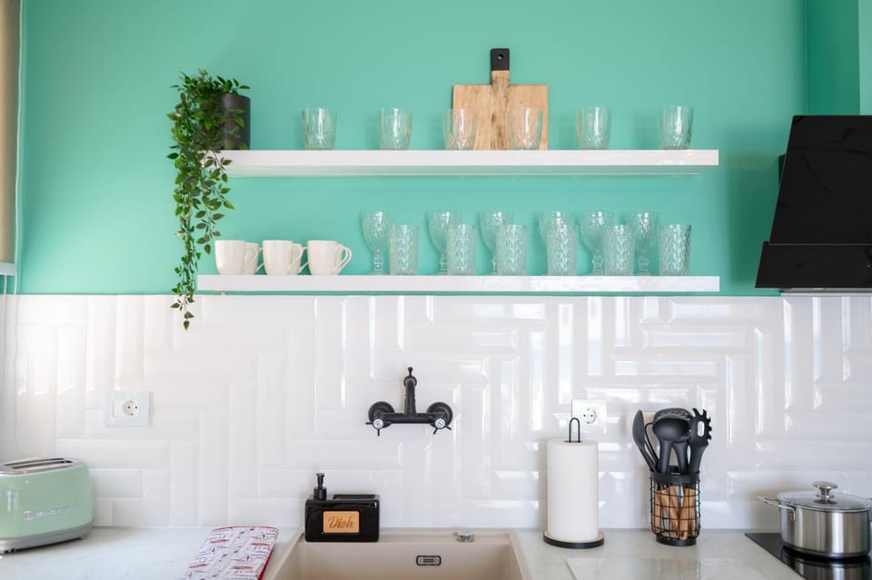 Coffee/tea facilities, Kitchen or kitchenette, toaster