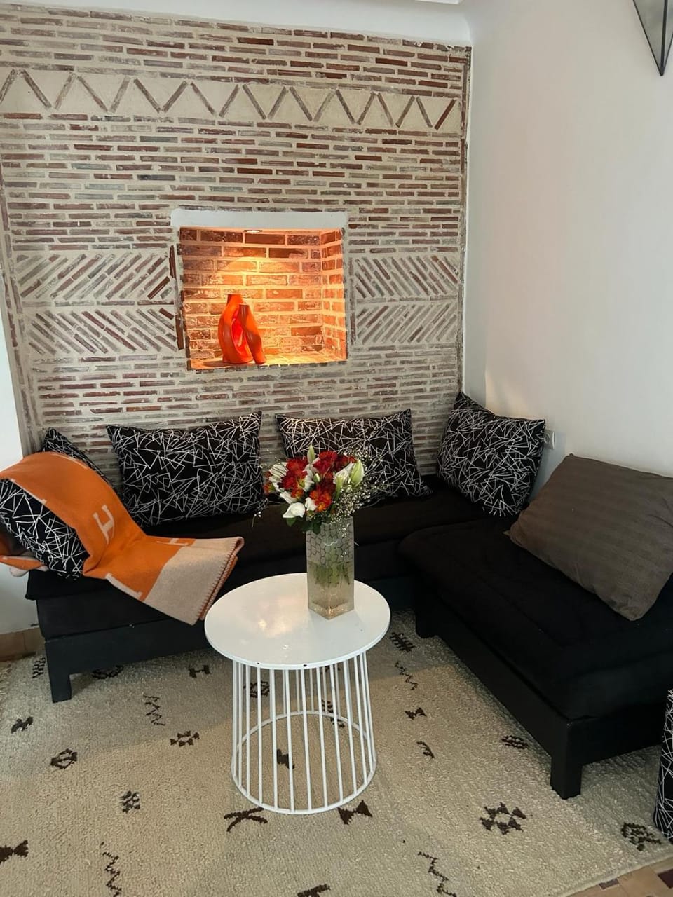 Communal lounge/ TV room, Living room