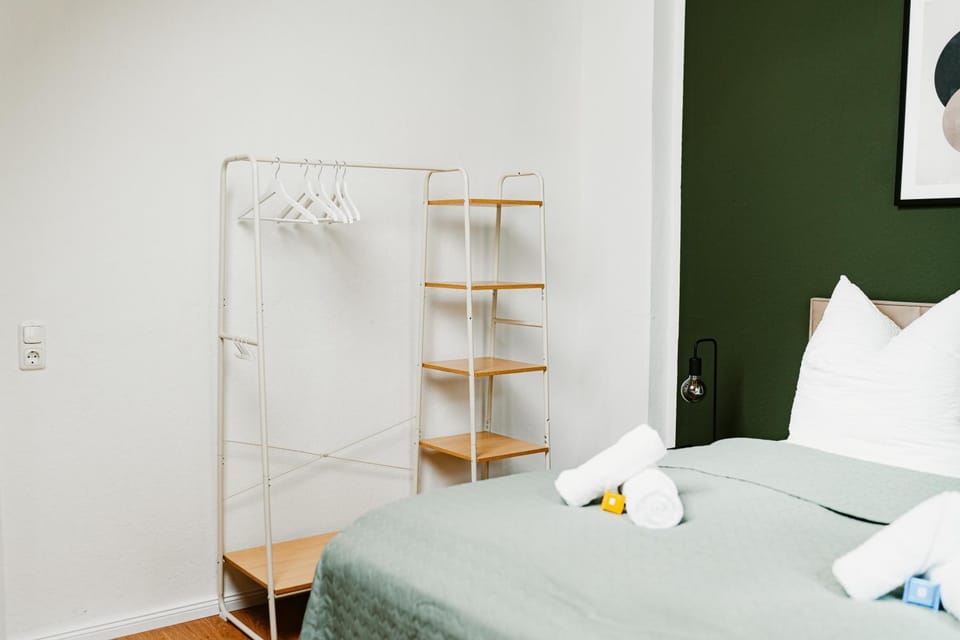 Bed, Bedroom, wardrobe