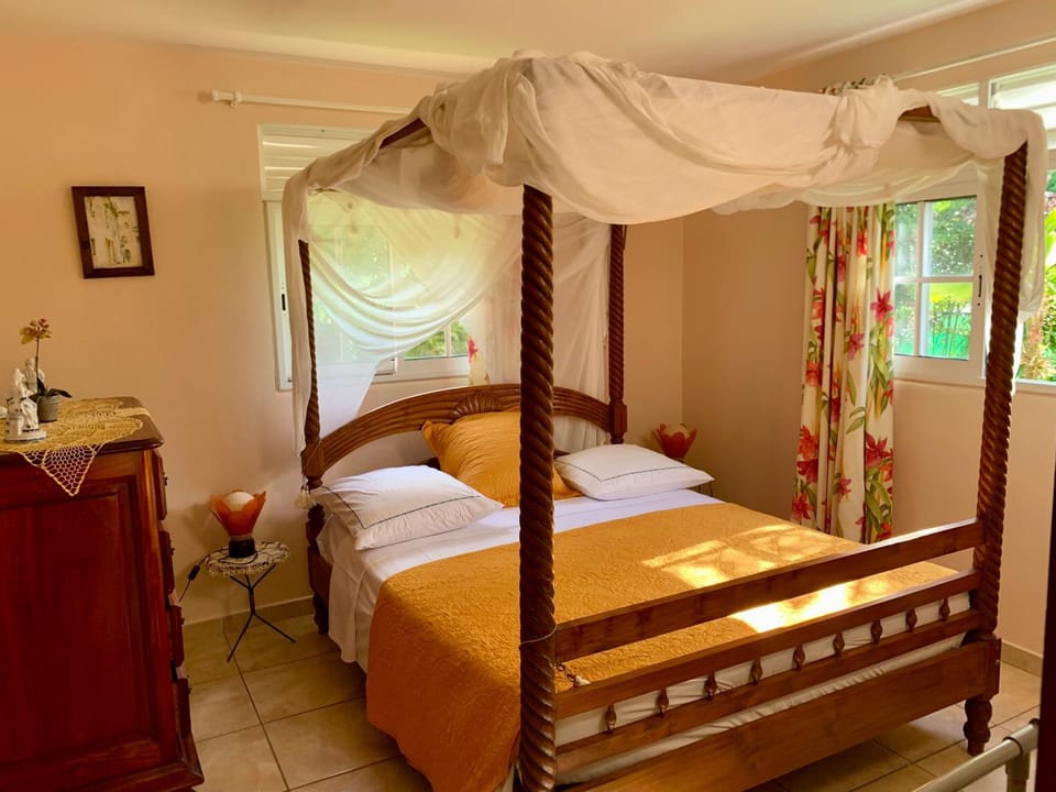 Gîte chez Marie Apartment in Leeward Islands