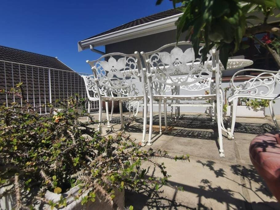 Kingfisher Cottage Apartment in Dolphin Coast