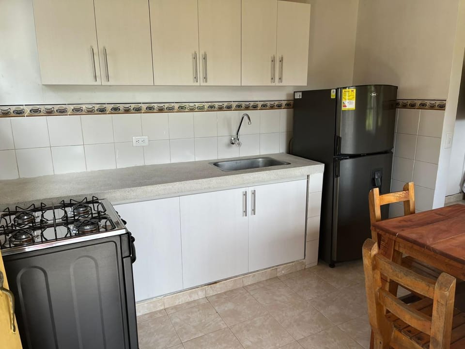 Kitchen or kitchenette, Communal kitchen