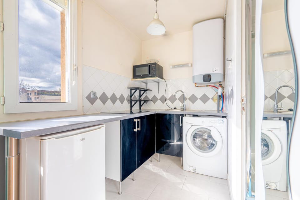 Kitchen or kitchenette, minibar, pet friendly, stove, washing machine