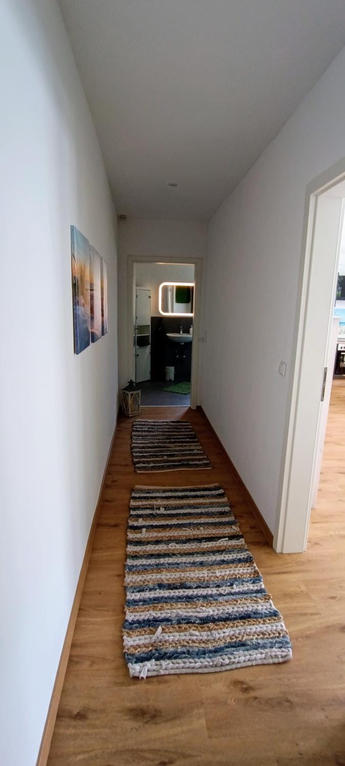 Photo of the whole room, Photo of the whole room