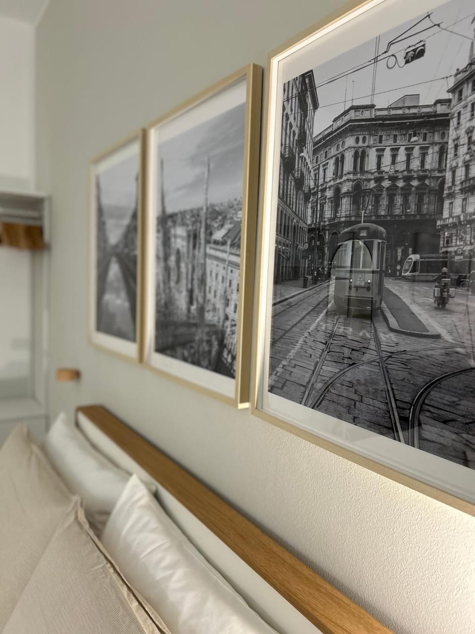 Bed, Decorative detail, Bedroom