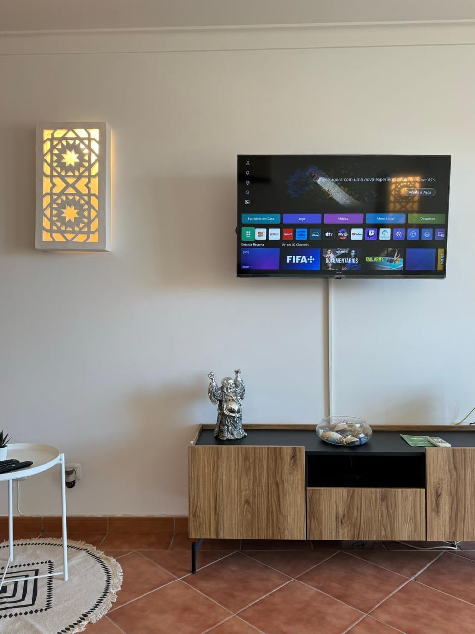 TV and multimedia, Evening entertainment